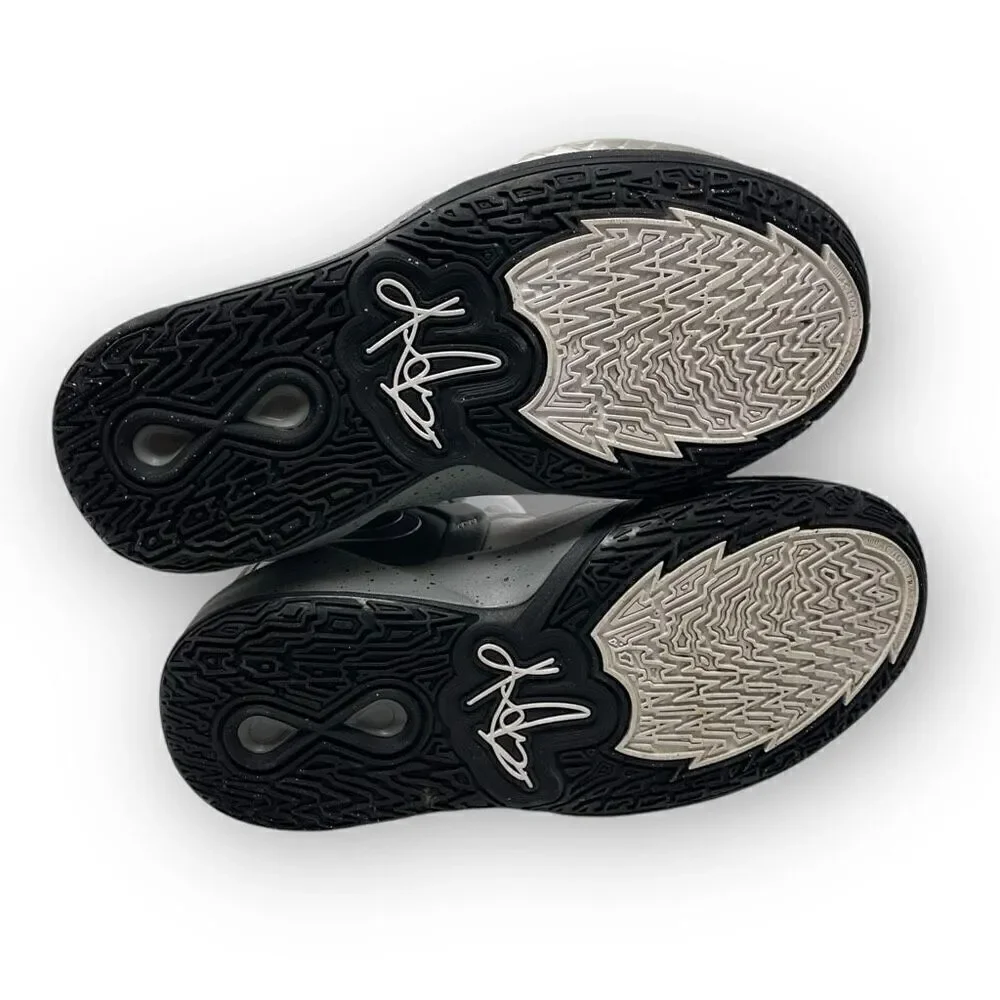 Nike Kyrie Infinity SE White Cement Smoke Grey DD0335 -108 Kids Size 5Y